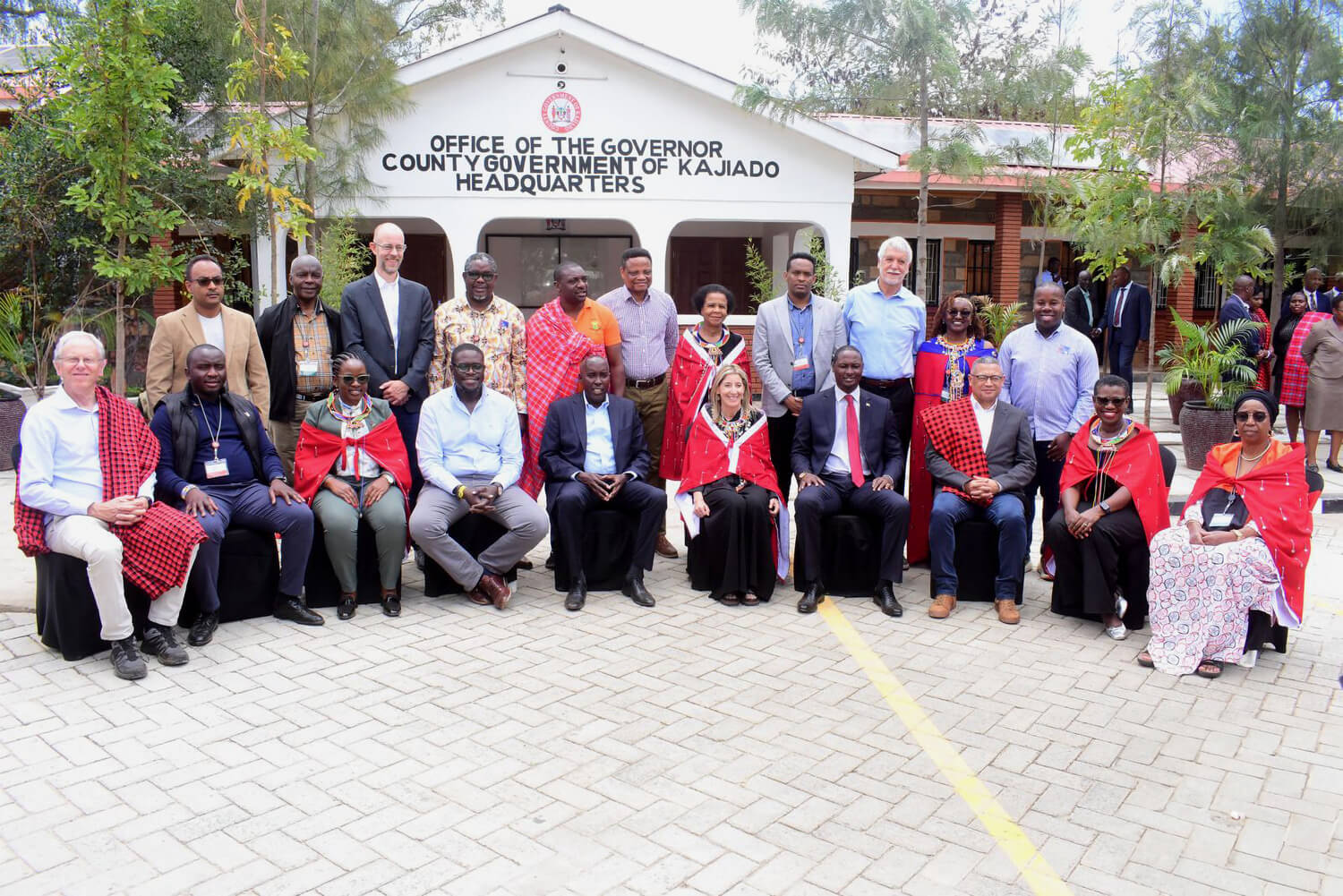 AMALI delegation at Kajiado headquarters, Kenya<br />
